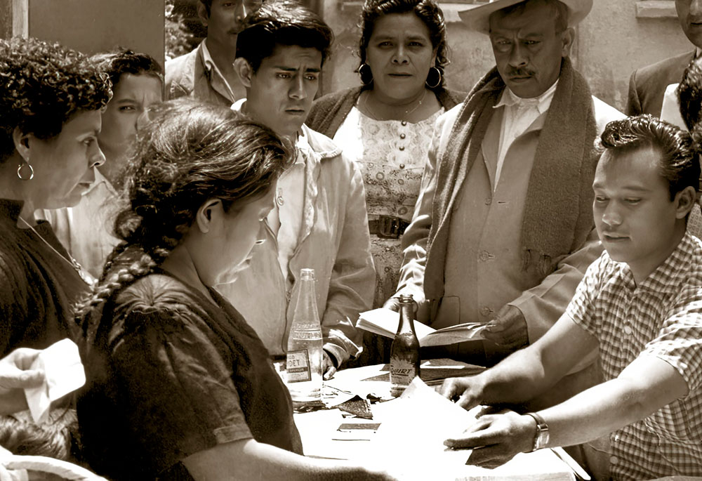 Mujeres ejerciciendo el voto.
